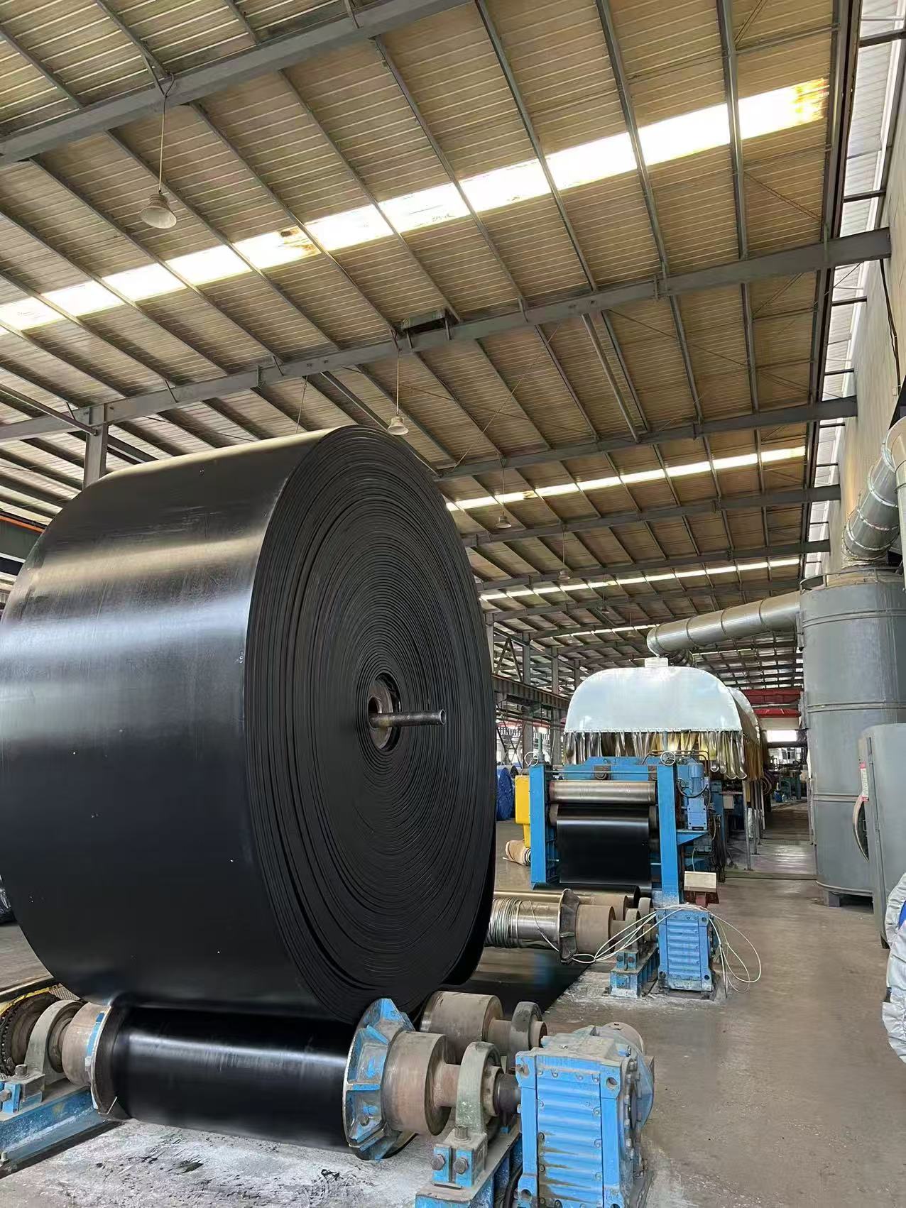 1758870932158625.jpg 1758870932158625.jpg